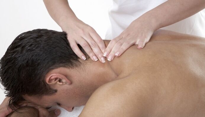 masaż na osteochondrozę kręgosłupa