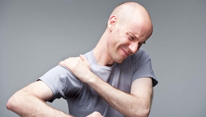 Ból w ramionach z osteochondozą